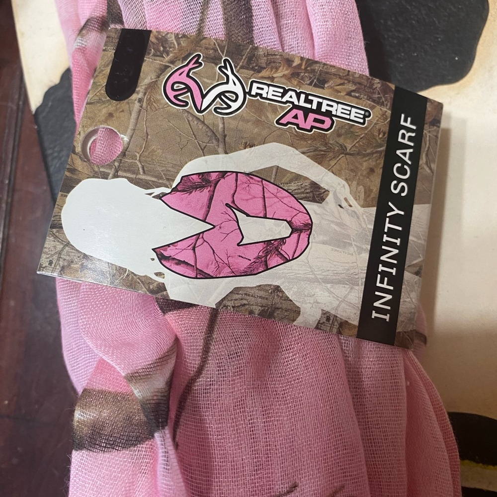 Realtree AP Pink Infinity Scarf camo